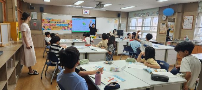 사천시 ‘용산초와 함께하는 2025 경남안녕캠페인’ 생활 속 환경소비활동 실천 자원순환 교육 진행