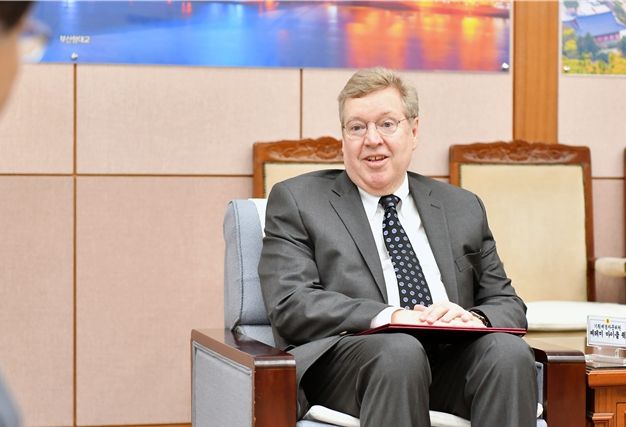 제레미 마이클 퀵 (Jeremy Michael Quick)