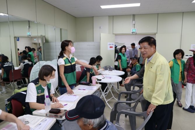 군민 체감 민생회복 소비쿠폰 지급 현장 점검