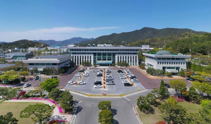 밀양시, 위원회에 참여할 여성 인재를 찾습니다