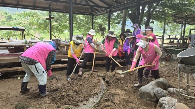 함안군자원봉사센터, 수해 피해지역 복구활동 동참