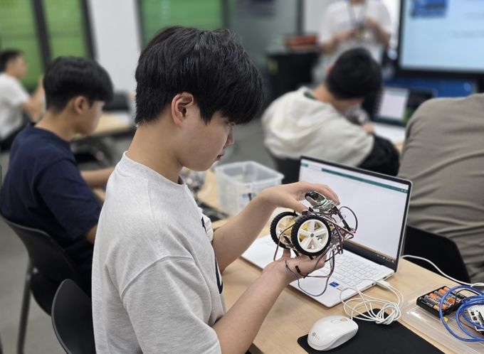 ‘지역연계 신산업 진로체험 프로그램’개최