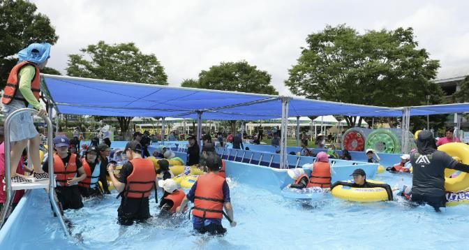 아이들과 함께하는 시원한 여름... 보은군 여름철 물놀이장 큰 인기