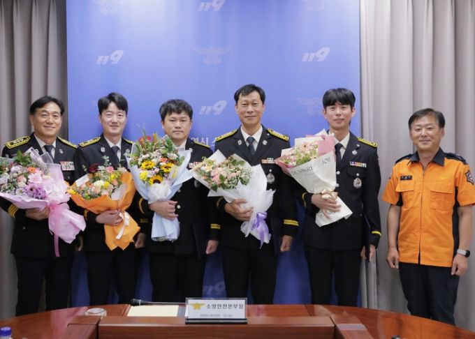 김정필‧김서형‧김우철‧이승현‧김남우 소방관 광주광역시소방을 빛낸 ‘2분기 우수 소방인’ 선정