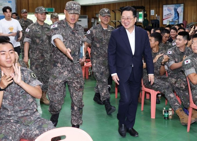 이장우 대전시장, 505여단 방문해 장병 격려