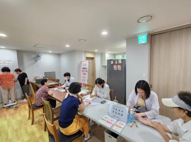 양산시 덕계동, 두산위브1차 경로당 찾아가는 보건복지상담소