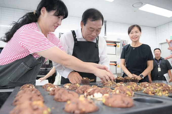 최민호 시장, 다자녀 워킹맘과 일·육아로 소통