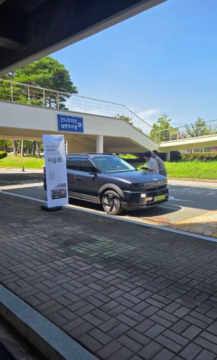 사천시, 수소승용차 보급 시승행사 개최 14일 시 청사 지하주차장 의회동 앞에서 일반 시민 대상 체험