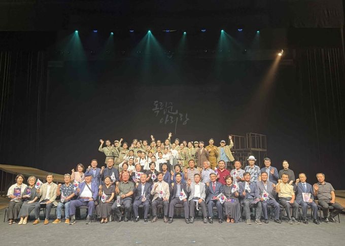 밀양아리랑예술단, 부산서‘독립군 아리랑’뜨거운 울림 전하다