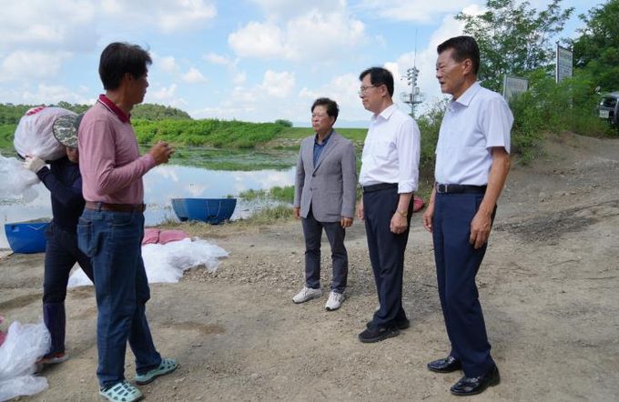 김선태 영천시의회 의장 채신공단 화재 피해 현장 찾아 현황 파악