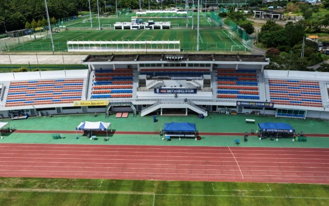 스포츠 테마 벽화로 새단장