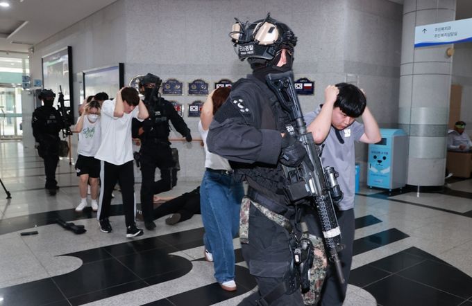 사천시, 시청사 테러대응 을지연습 실제훈련 실시