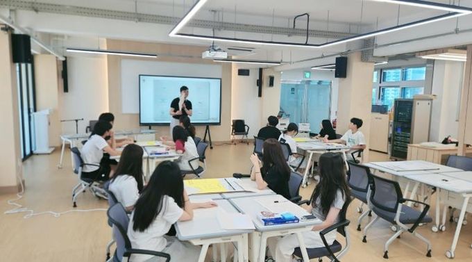 아주청소년문화의집“학교 체인지메이커”운영