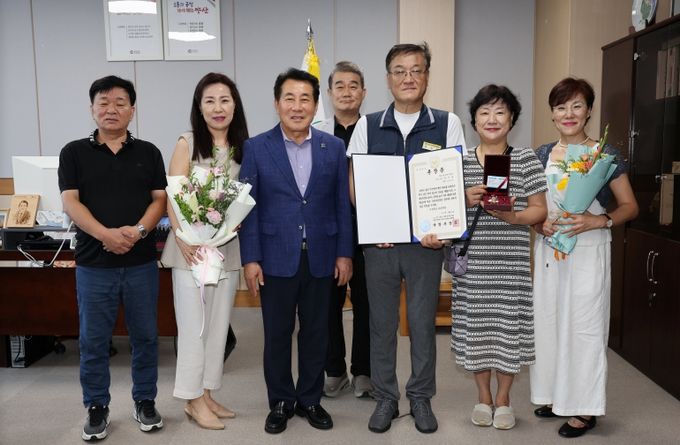 6.25 참전유공자 유족 훈장 전수