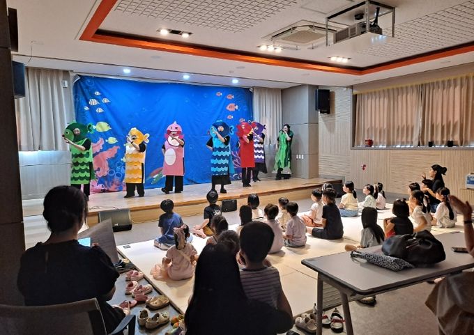 윤현진도서관 여름동화마당