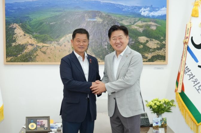 김명호 위원장과 오영훈 지사