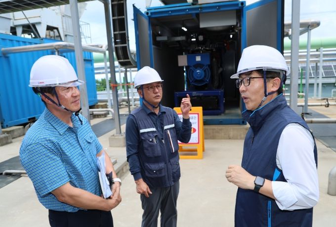 제주시 가축분뇨 공공처리시설 찾은 현원돈 부시장