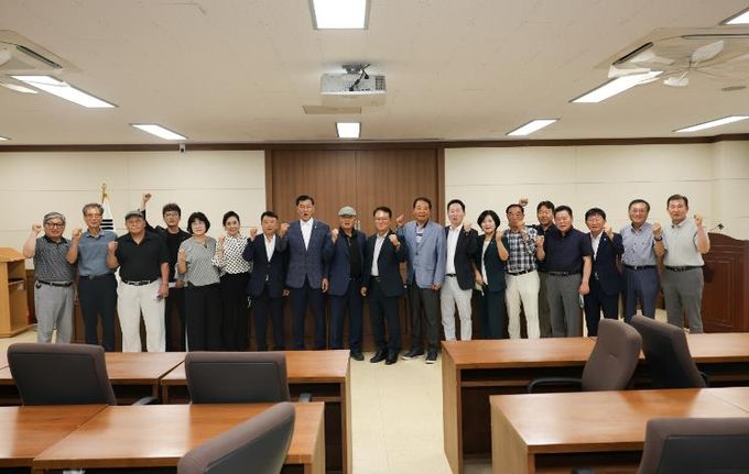 창원시의회 국민의힘 의원단 – 파크골프협회 간담회 개최