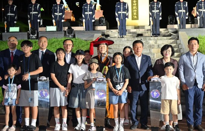 ‘진주 국가유산 야행’ 진주성에서 성황리 개막
