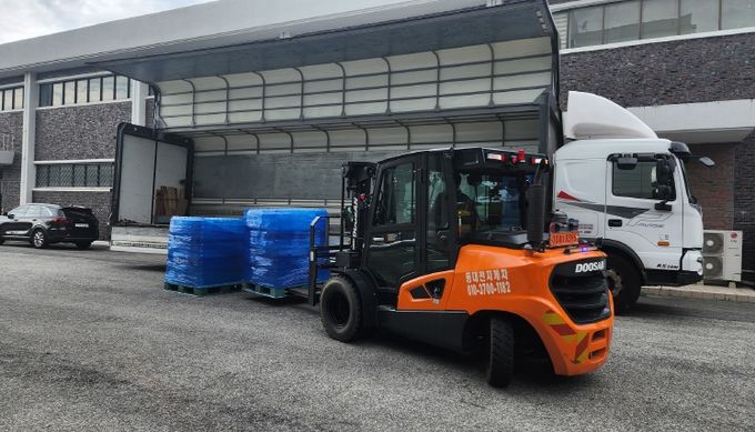 강릉시 가뭄 극복 위해 대전 병입수돗물 긴급 지원