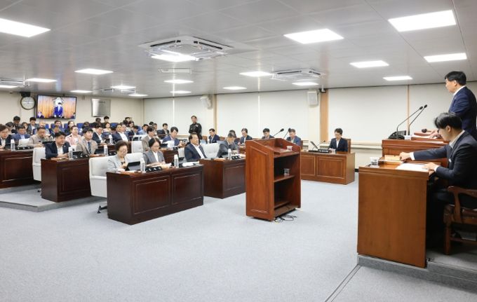 9일 제295회 임시회 폐회