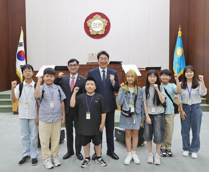 원주시청소년의회, 시의회 본회의 방청...민주주의 현장 체험
