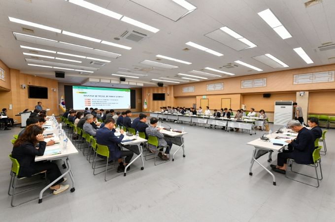 2025경북영주 풍기인삼축제 준비상황보고회가 개최됐다.