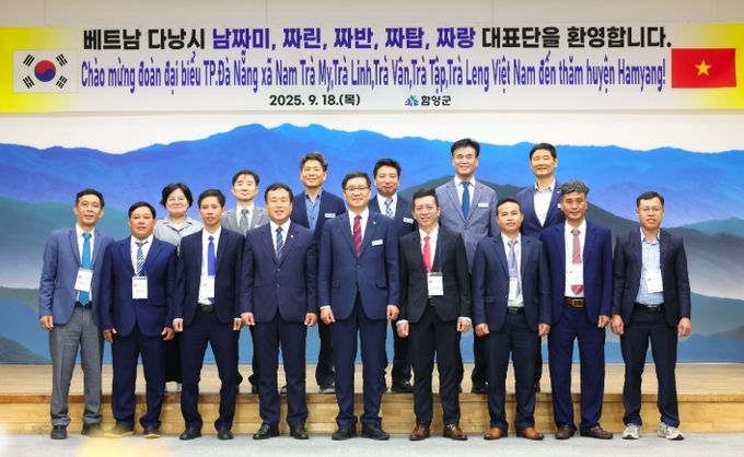 베트남 자매도시 남짜미 5개 면 대표단, 제20회 함양산삼축제 방문