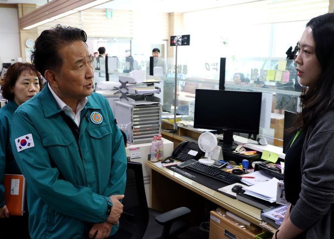 김영환 지사, 대주민 일선 정보‧민원 서비스 제공 현장 점검