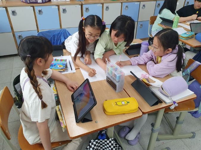 학생이 묻고, 탐구하고, 성장하는 학생 중심 수업 혁신