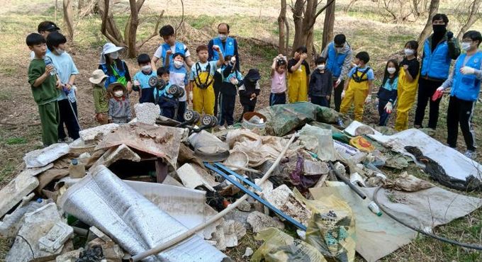 금반초_엄천강 주변 환경정화활동