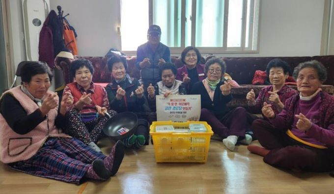 광양시 옥룡면, 촘촘한 현장행정으로 지역민에게 맞춤형 복지 선사 - 옥룡면(3월 경로당 주방용품 지원).