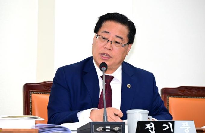 전기풍 경상남도의원, 농업인 복지부터 해양축산스마트농업까지 꼼꼼히 점검