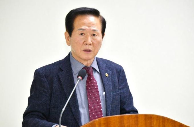 경상남도의회 박인 의원, “결혼은 개인의 몫이 아닌 사회적 책임