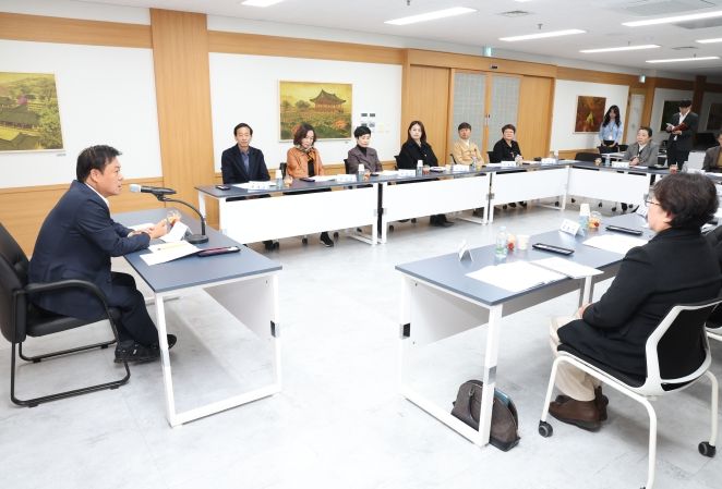 “시민 삶과 직결된 정책, 소통이 중요”…정읍시, 시민소통위원회 개최