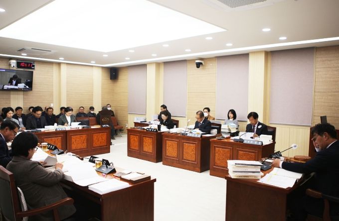 제341회 정례회 예산결산 특별위원회