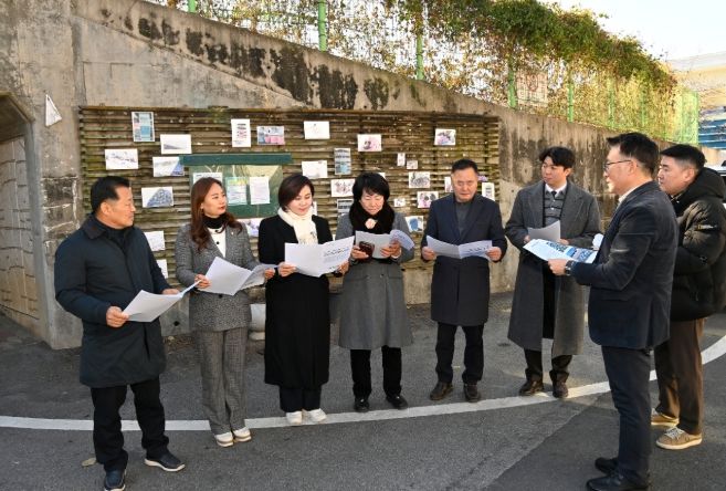 벽화경관개선사업 현장 점검.