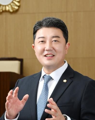 울주군의회 김시욱 의원, 보행자 안전 위한 횡단보도 전수조사 촉구