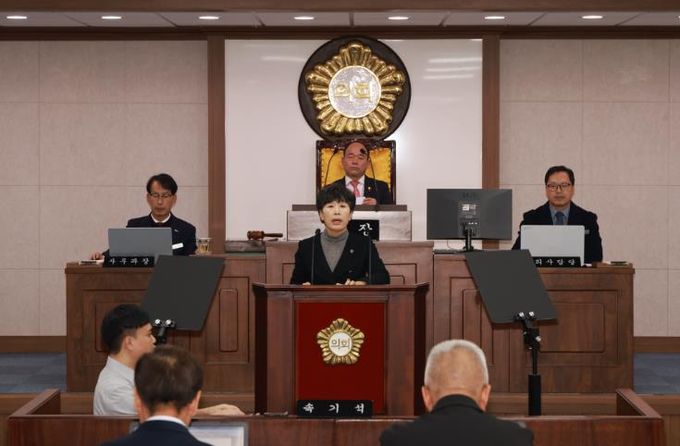 제295회 합천군의회 제2차 정례회 제3차 본회의 개회