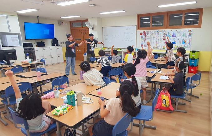 경남교육청, 대학생과 함께하는 겨울방학 초등돌봄·방과후 학교 운영