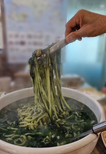 고흥 겨울 바다의 선물, 피굴과 매생이로 만나는 미식여행 초대-매생이 칼국수