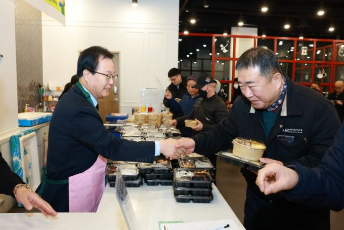 유희태 군수 현장 찾아 목소리 청취