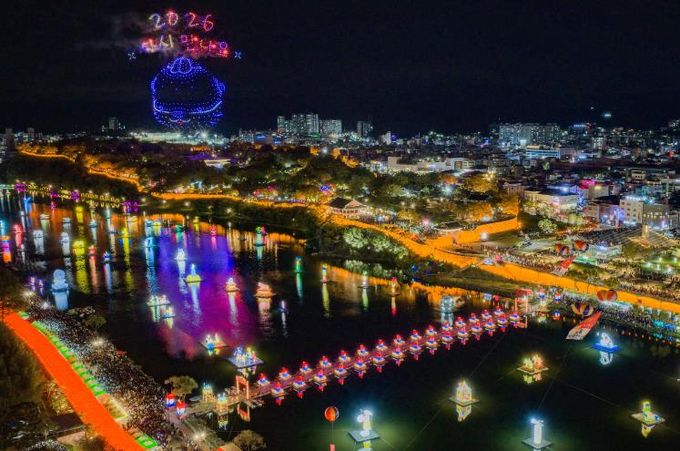 진주남강유등축제, 문체부 ‘로컬100’ 재선정 쾌거