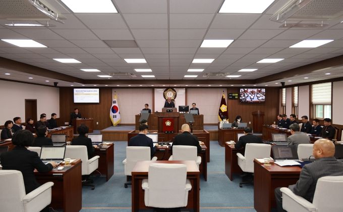 제296회 합천군의회 임시회 종료