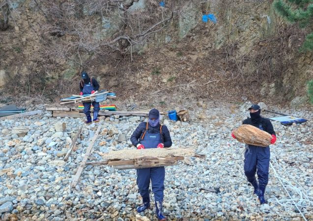 동구 출렁다리 밑 해안 정비