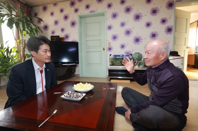 이양섭 의장 삼일절 맞아 독립유공자 후손 위문