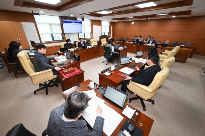 제261회 울산광역시의회 임시회 폐회 중 제2차 의회운영위원회