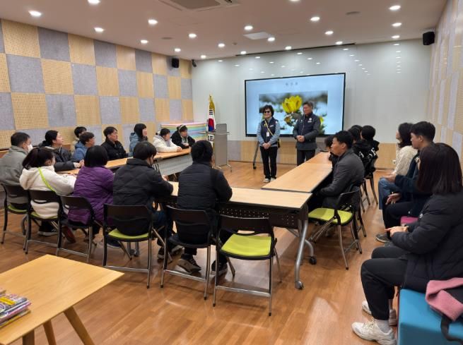 정양늪 생태 힐링 학교 운영…자연 속 치유 프로그램