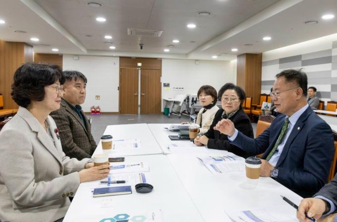 국·도비 확보를 위한 도청 방문