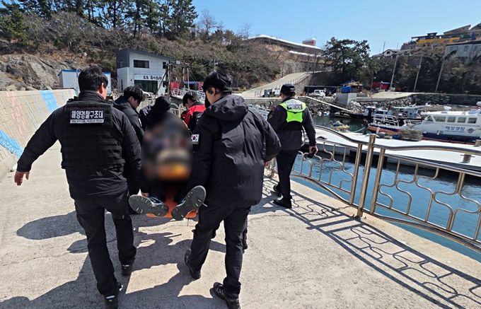 사천해경, 남해조도 인근 테트라포드…낚시객 추락 사망